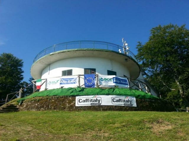  The center 